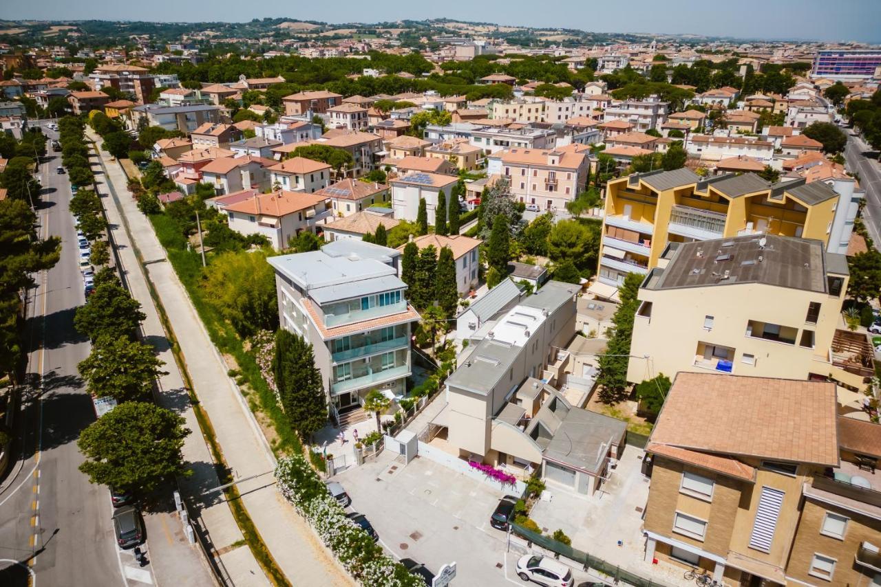 Hotel Villa Del Mare Senigallia Exterior photo