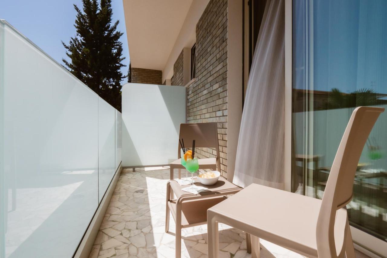 Hotel Villa Del Mare Senigallia Exterior photo