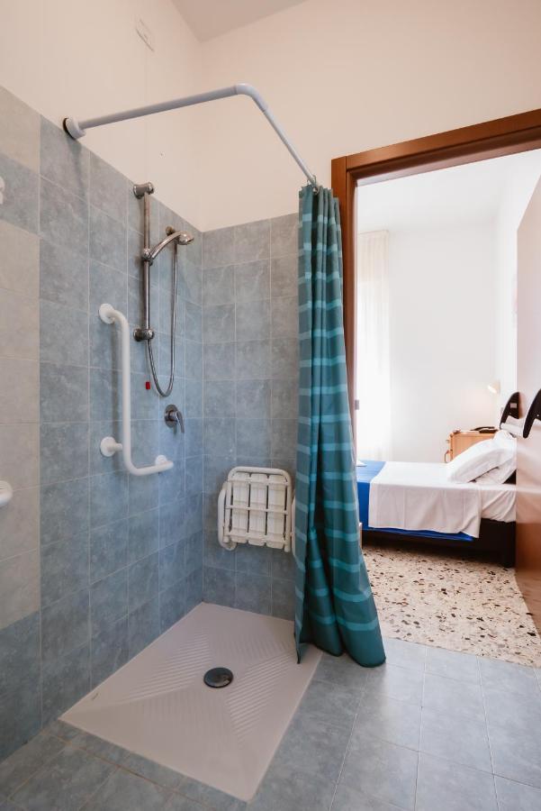 Hotel Villa Del Mare Senigallia Exterior photo